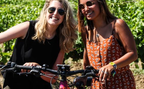 Du vélo électrique au coeur des vignes Occitanie